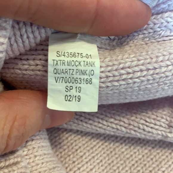 🦩2/$25 GAP / Sleeveless Knit Mock neck Tank / Quartz Pink - Picture 6 of 11